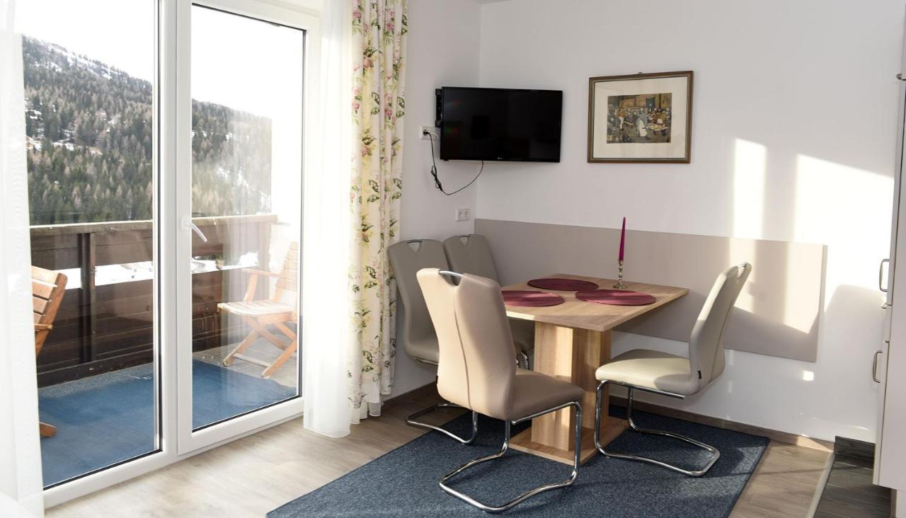 Haus Hoffmann Apartman Sonnenalpe Nassfeld Kültér fotó